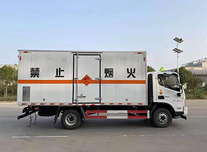 东海爆破器材运输车