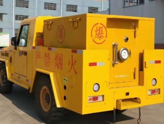 东海凯龙爆破器材运输车：保障爆破任务的安全运行